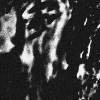 Cover for the release "sonocculto 1", by REAE. Black and white, noisy picture. Source unknown.